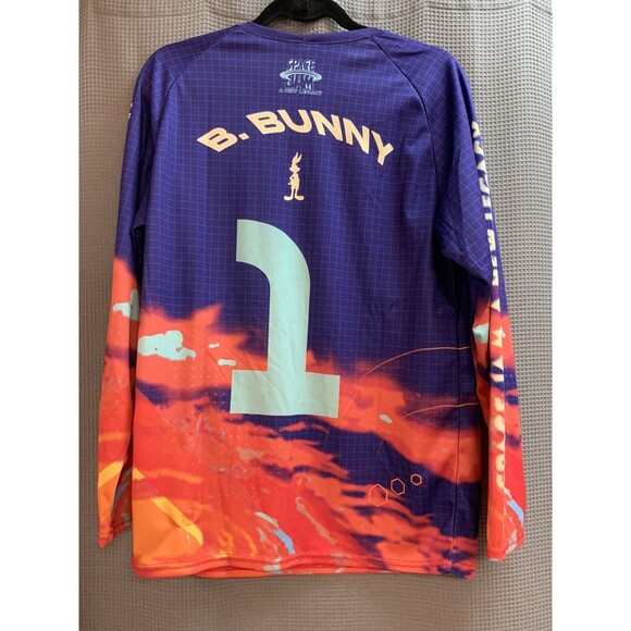 Bugs Bunny Tune Squad T-Shirt‎ Mens Small Long Sleeve Round Neck Athleisure NEW - Picture 2 of 5